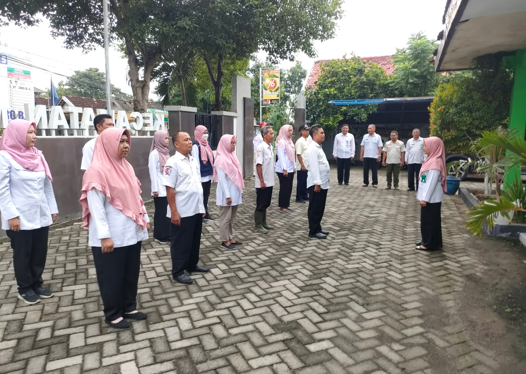 Apel pagi