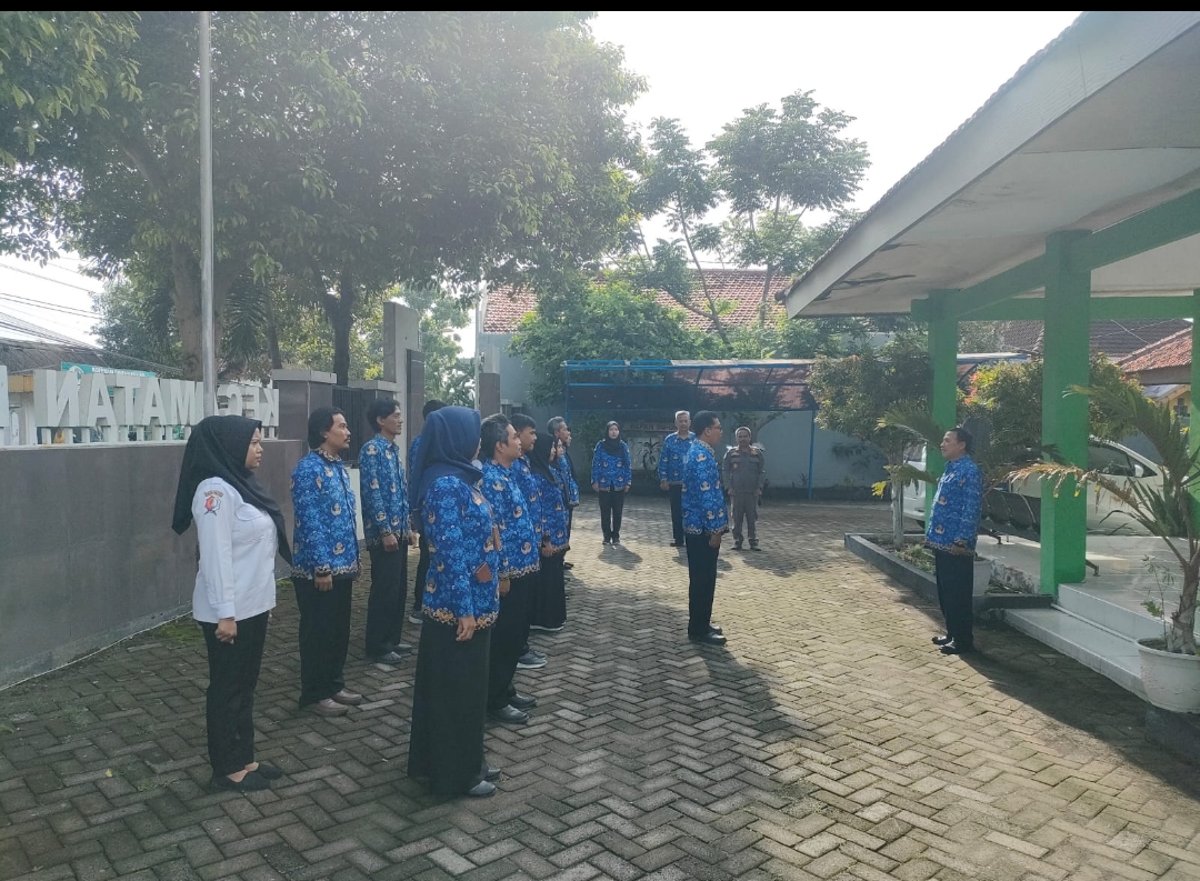 Apel pagi
