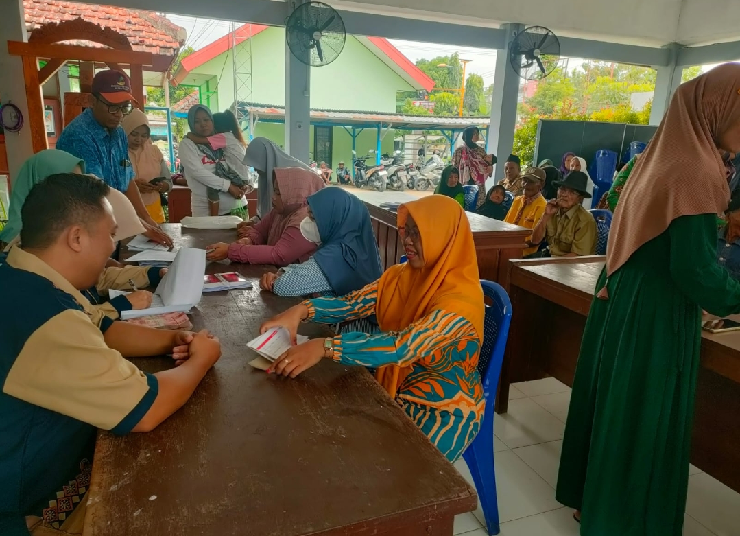 Pembagian dansos