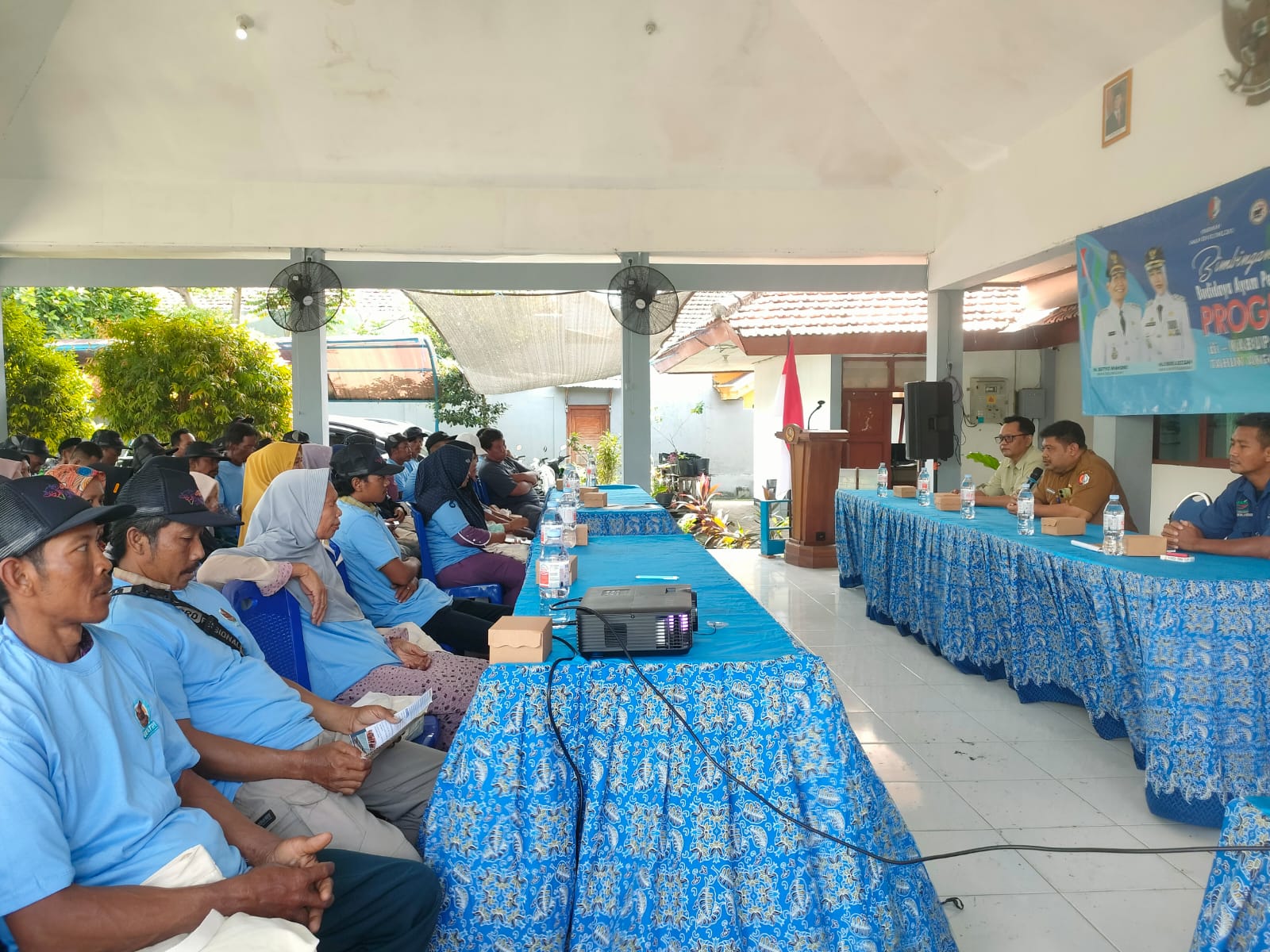 Pembinaan Budidaya Ayam Petelur bagi KPM Program Gayatri Digelar di Kecamatan Malo