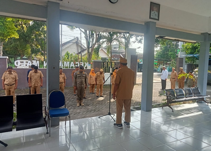 apel Senin pagi