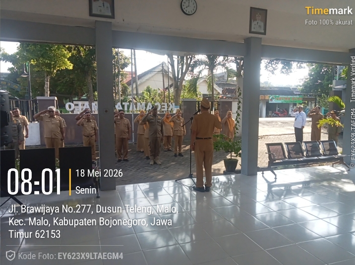 apel hari Senin pagi
