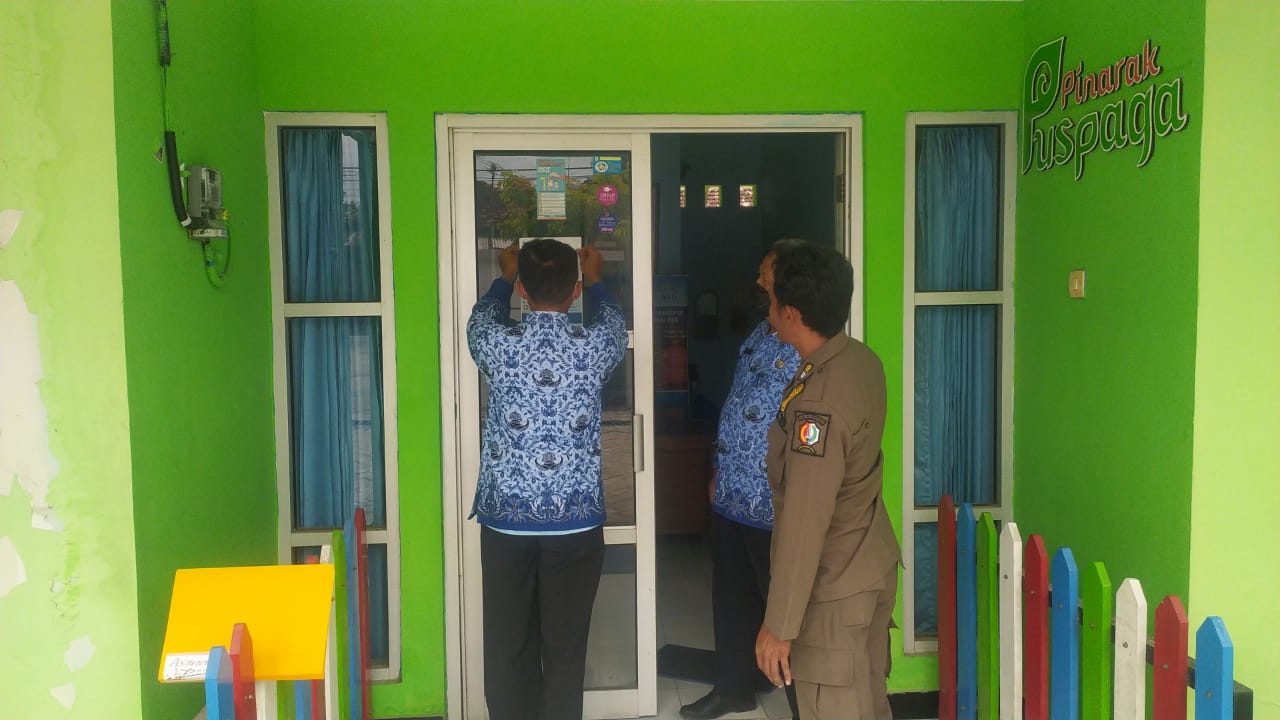 Pemasangan Gambar Peduli Lindungi