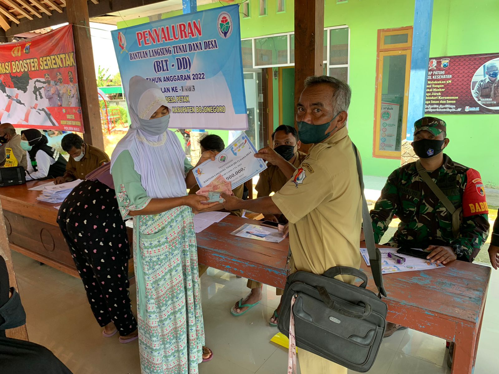Bantuan BLT DD