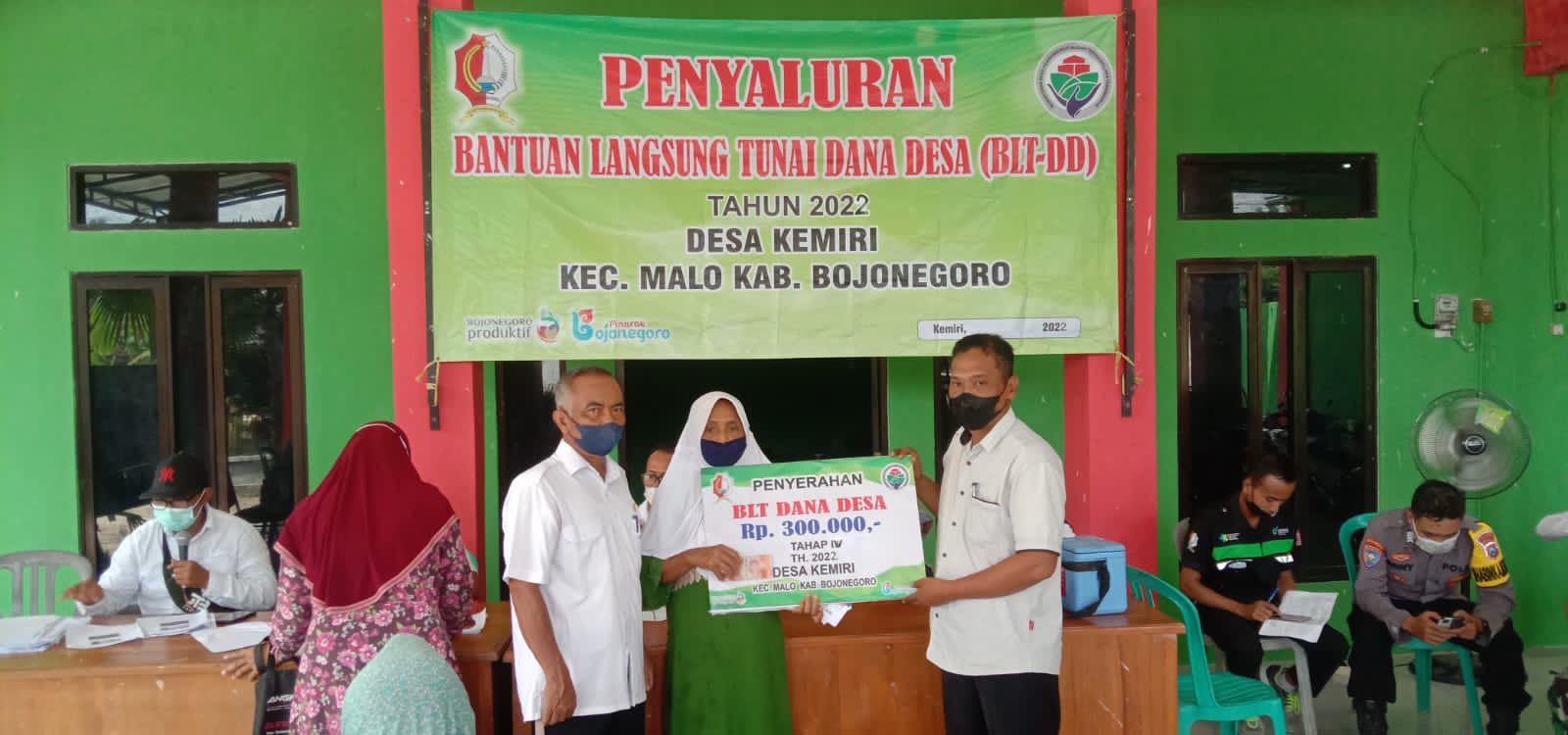 Penyaluran BLT DD tahap II