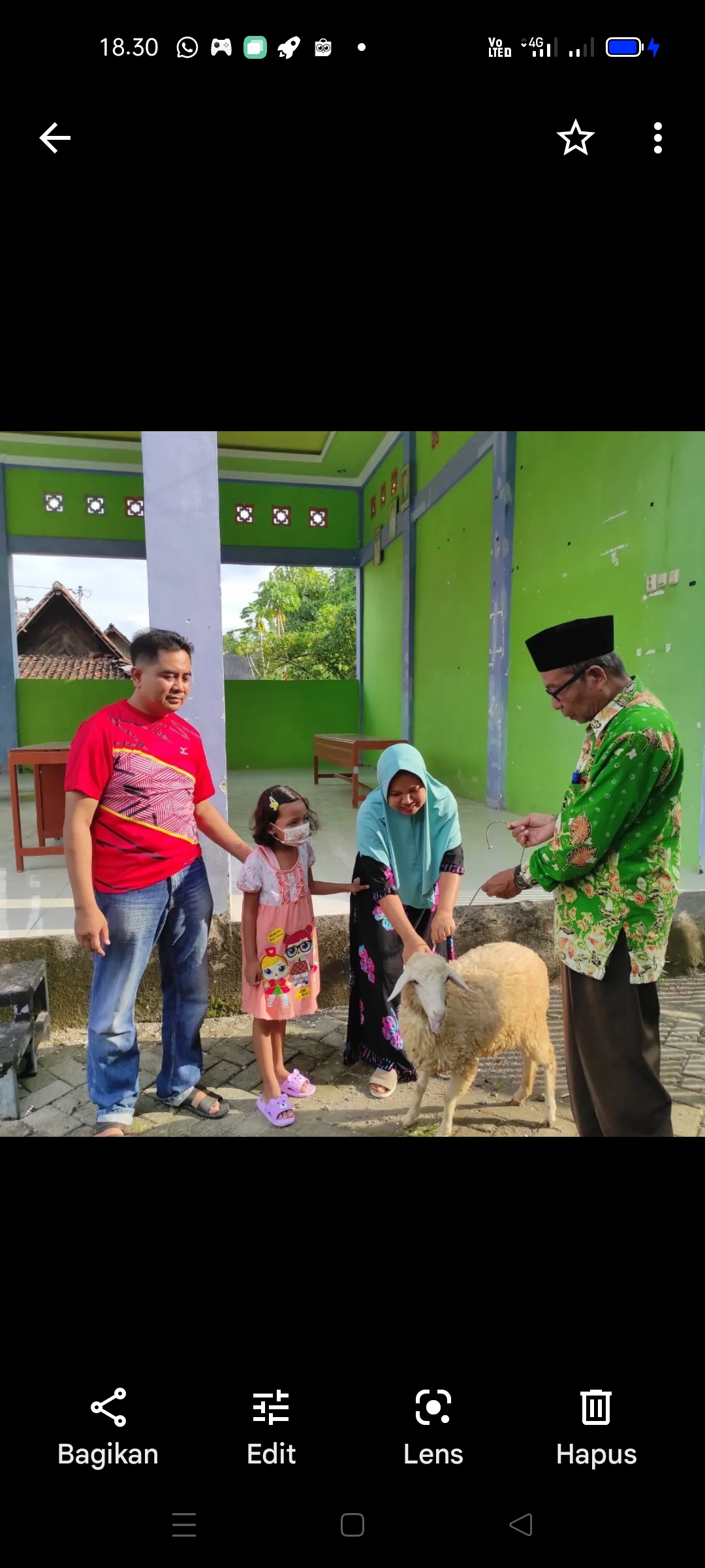 Santunan kepada anak yatim