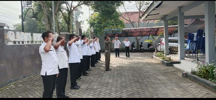 apel pagi hari Rabu