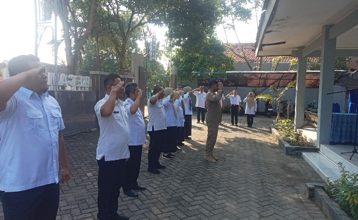 apel pagi hari Rabu