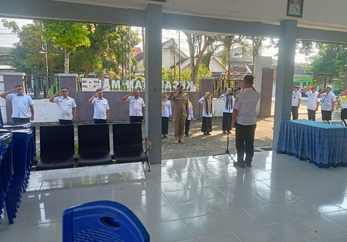 apel pagi hari Rabu