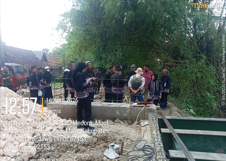 Wabub Bojonegoro Sidak Jembatan BKK Desa Trembes