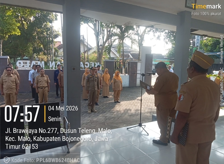 apel hari Senin pagi