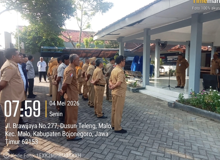 apel hari Senin pagi